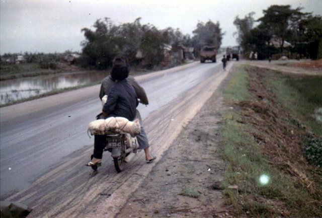 hwy1nearhue.jpg